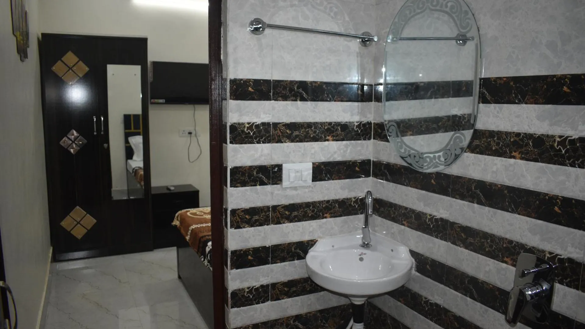 Rk Guest House Paying Agra  Indie